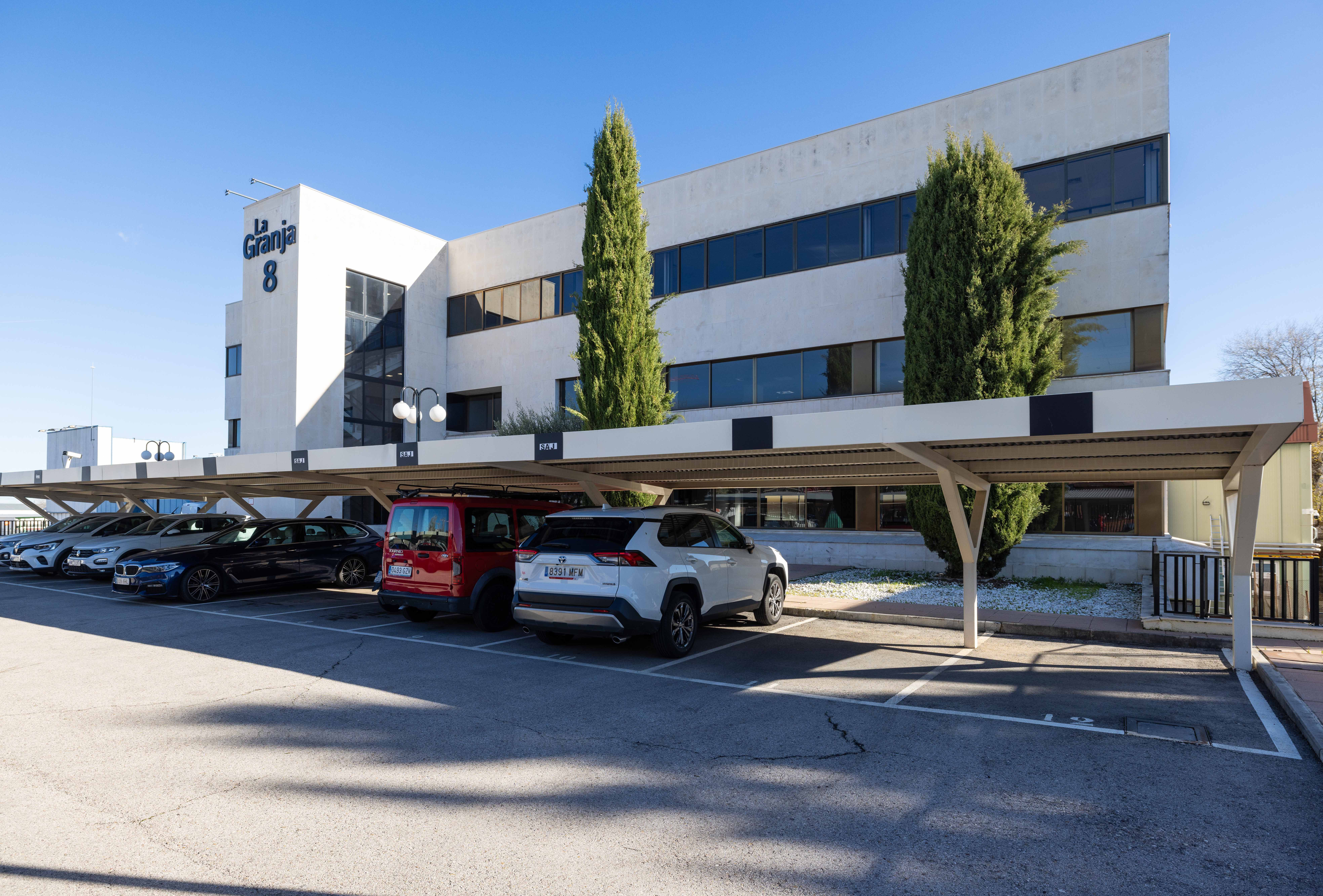 La granja, 8 3 La granja, 8 3